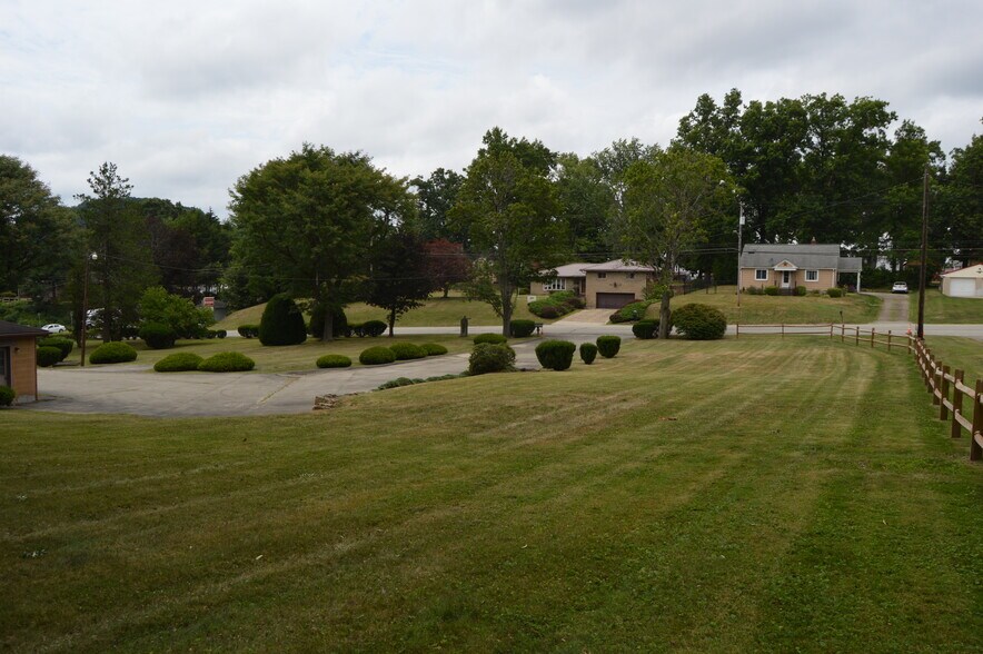 More Photos Of 603 1st Street Ext, Apollo Medical For Sale