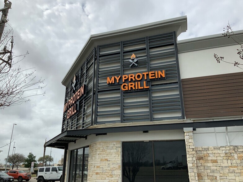 More Photos Of 19010-19074 Gulf Fwy, Friendswood Unknown For Lease