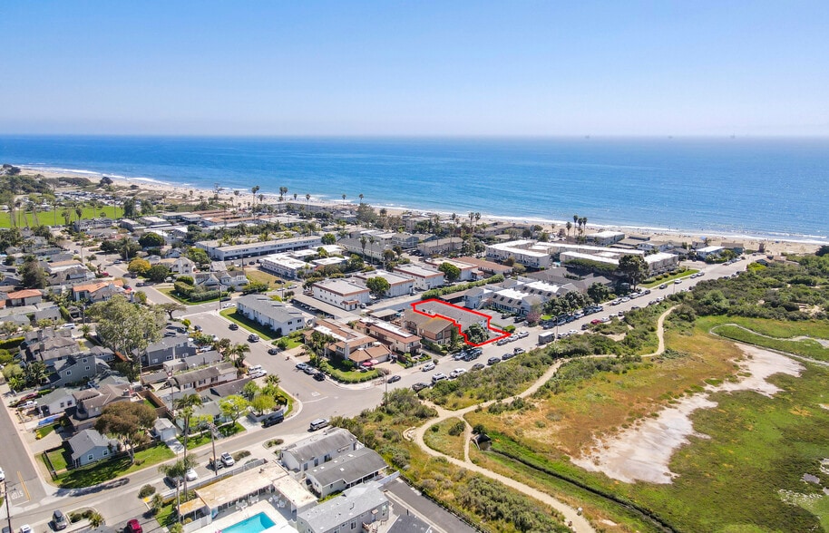 Primary Photo Of 160 Ash Ave, Carpinteria Apartments For Sale