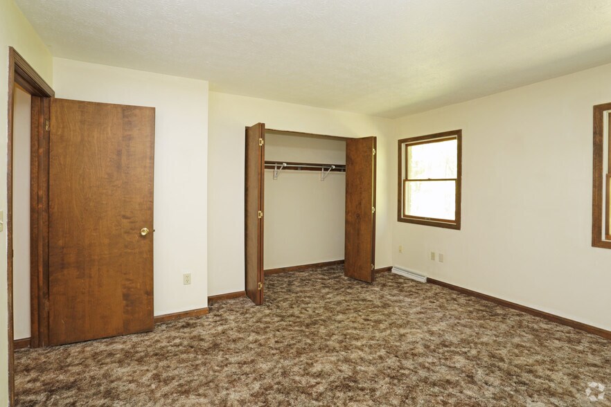 More Photos Of 10795 Timbercrest Dr, Meadville Apartments For Sale