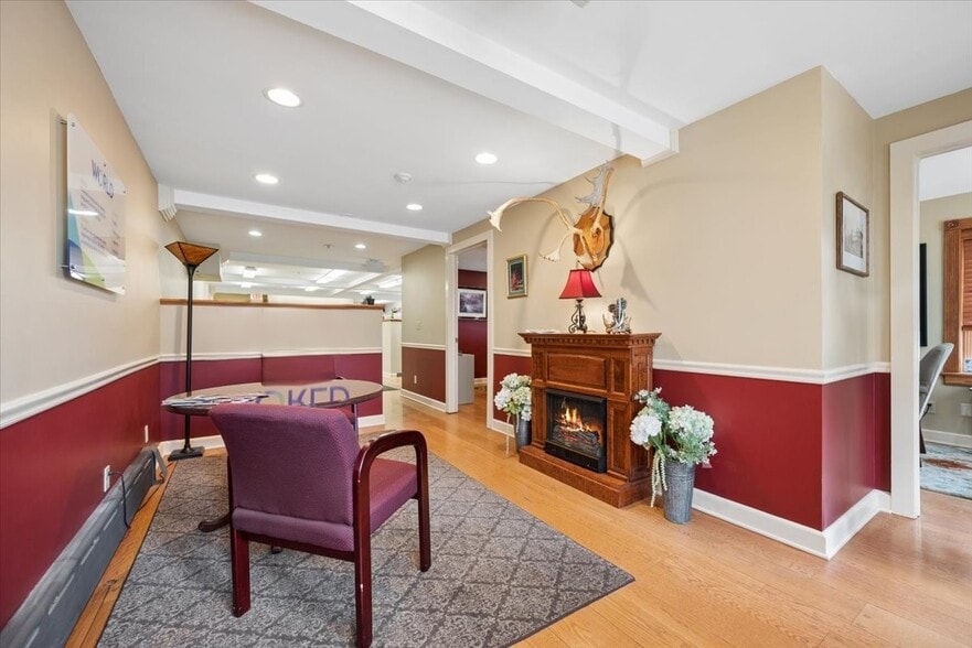 More Photos Of 6 Leigh St, Clinton Township Office For Sale