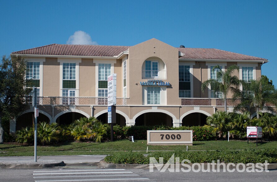 Primary Photo Of 7000 SE Federal Hwy, Stuart Office For Lease