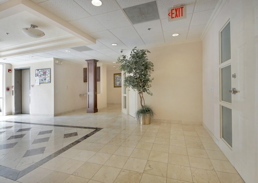 More Photos Of 935 NW 31st Ave, Pompano Beach Warehouse For Lease