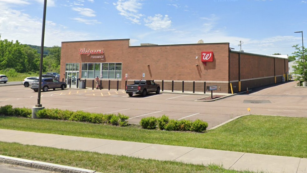 More Photos Of 79 North St, Dryden Drugstore For Lease