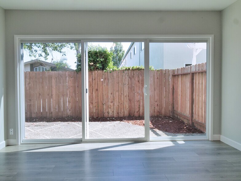 More Photos Of 631 Masonic Way, Belmont Apartments For Sale