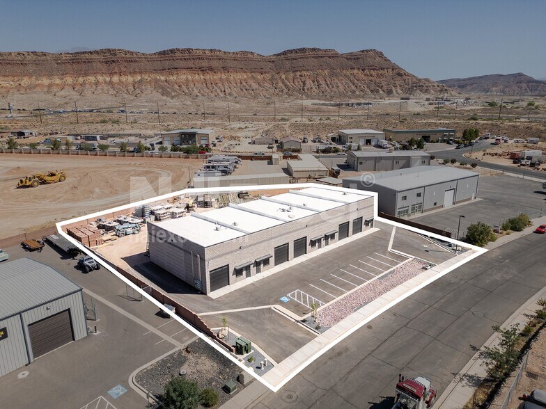 More Photos Of 351 Commerce st, Hurricane Industrial For Lease