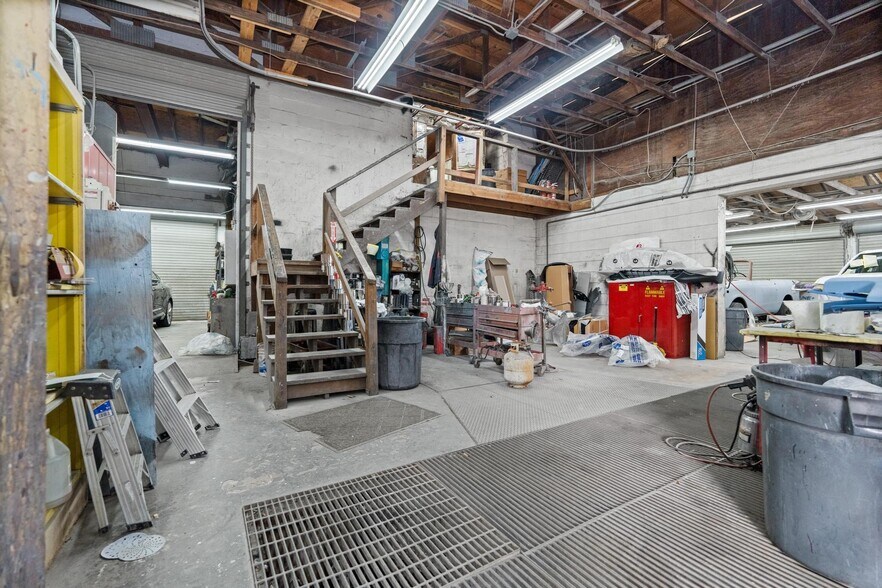 More Photos Of 4950 72nd Ave N, Pinellas Park Auto Repair For Sale