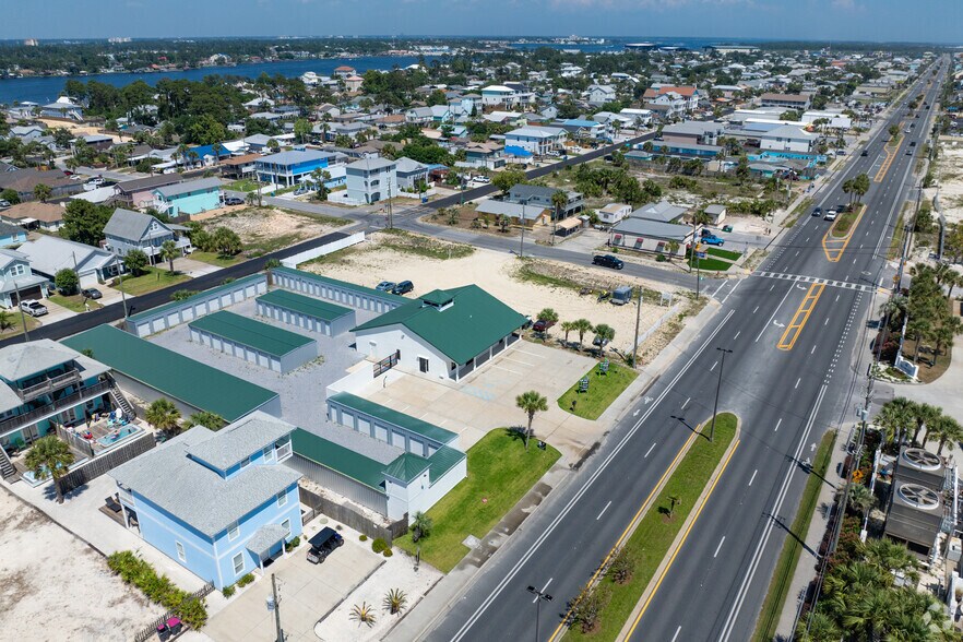 More Photos Of 6126 Thomas Dr, Panama City Self Storage For Sale