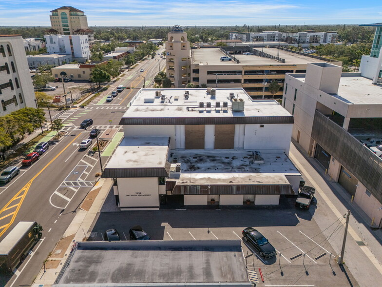 More Photos Of 2070-2074 Ringling Blvd, Sarasota Storefront Retail Office For Lease
