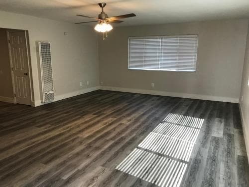More Photos Of 200 E Wakefield Ave, Anaheim Apartments For Sale