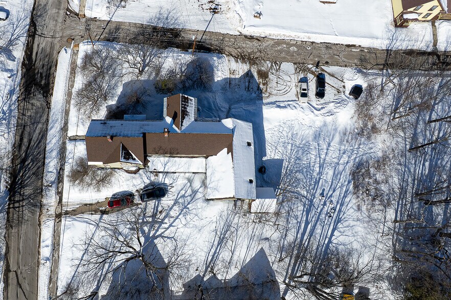 More Photos Of 40 Highland St, Ashland Apartments For Sale