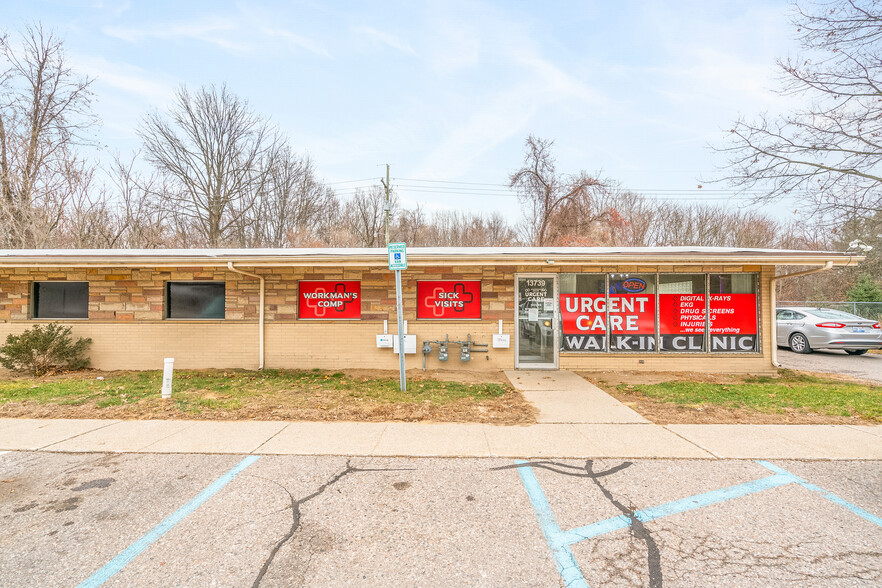 Primary Photo Of 13727-13739 S Huron River Dr, Romulus Storefront Retail Office For Sale