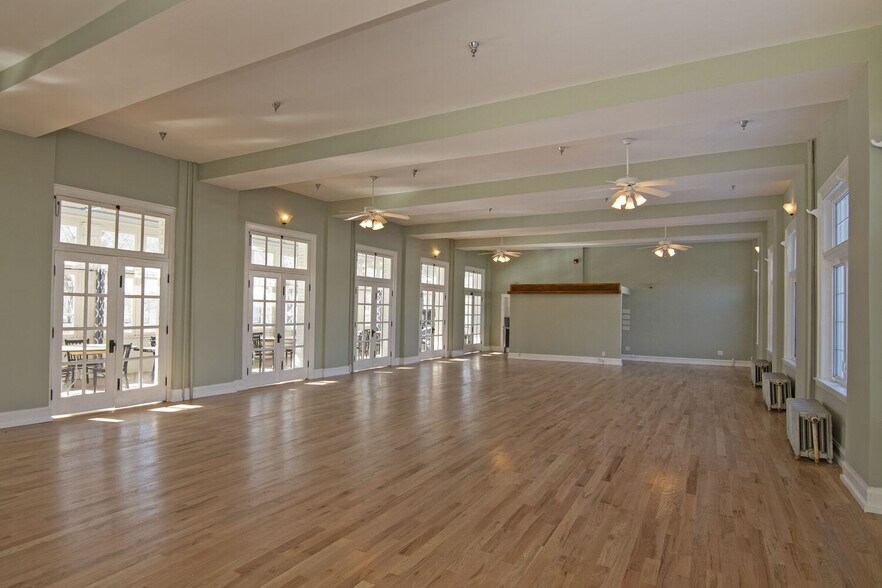 More Photos Of 158 Academy Lane Dr, Pence Springs Hotel For Sale