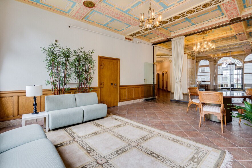 More Photos Of 1801 Bush St, San Francisco Office For Lease