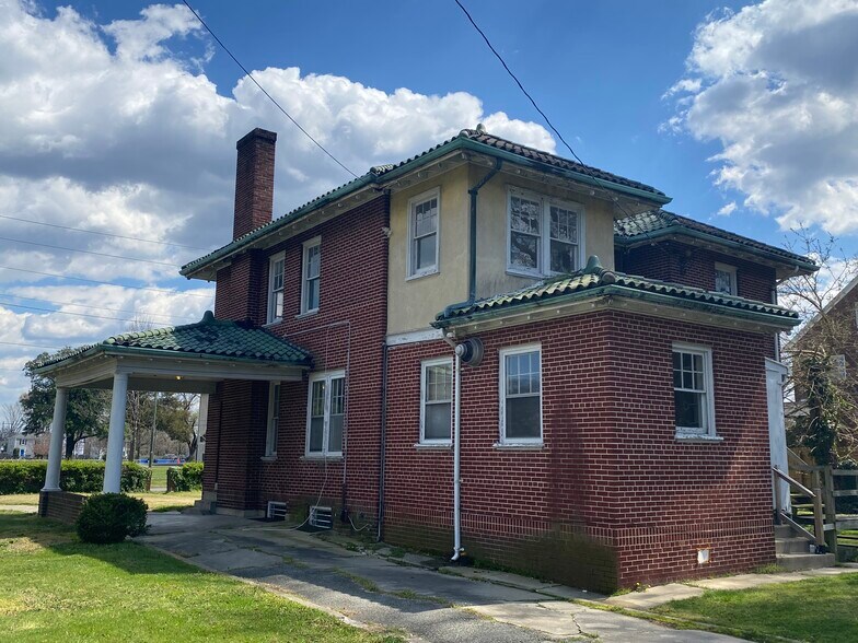 More Photos Of 3822 Chamberlayne Ave, Richmond Assisted Living For Sale