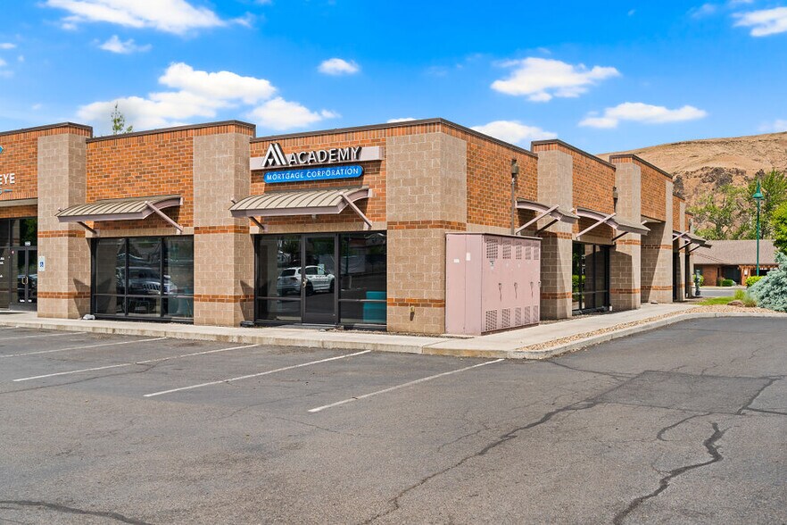 More Photos Of 1410 Lakeside Ct, Yakima Medical For Lease