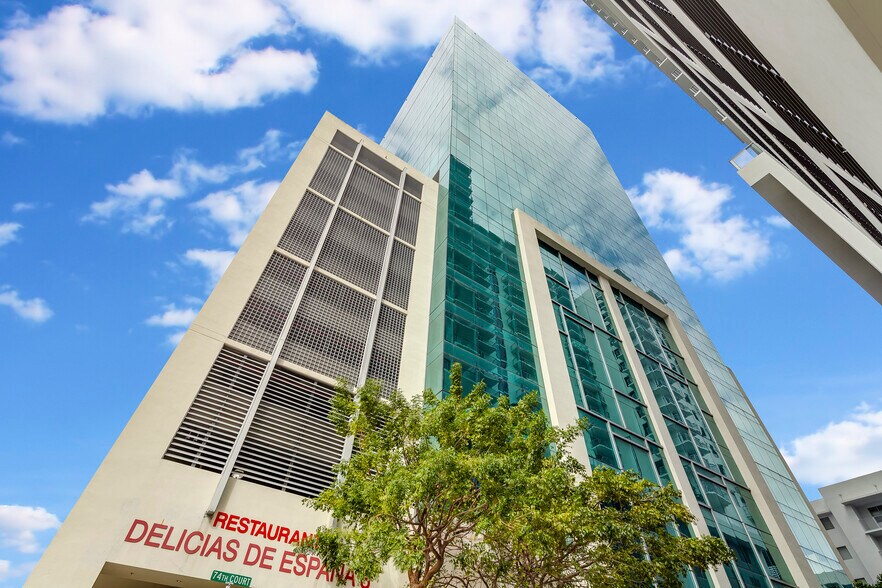 More Photos Of 8950 SW 74th Ct, Miami Medical For Lease