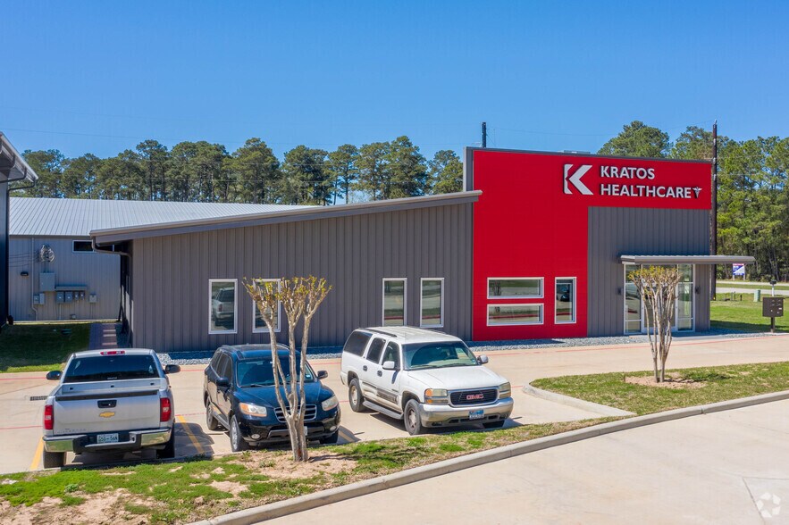 More Photos Of 32503 Tamina Rd, Magnolia Office For Lease