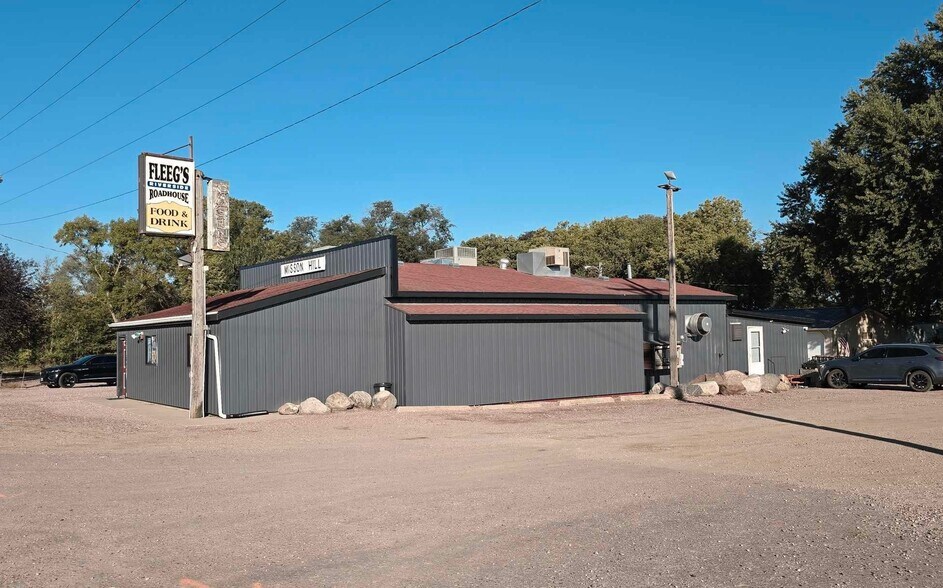 More Photos Of 44368 309th St, Mission Hill Restaurant For Sale