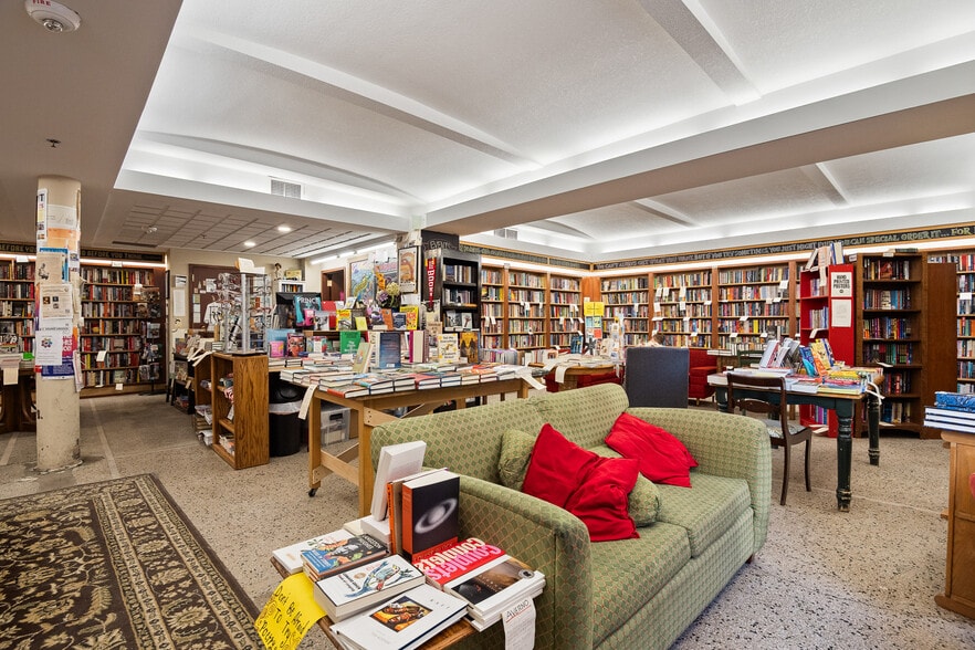 More Photos Of 6 W 5th St W, Saint Paul Office For Sale