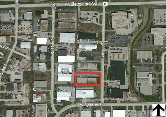 More Photos Of 2905-2925 S 160th St, New Berlin Industrial For Sale