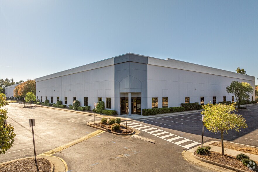 More Photos Of 701 Liberty Way, Chester Distribution For Lease