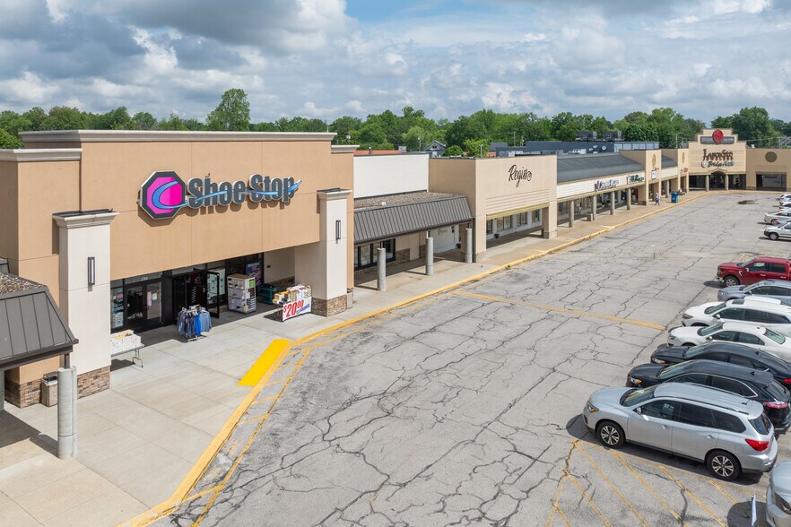 More Photos Of 2630 Frederica St, Owensboro Supermarket For Lease