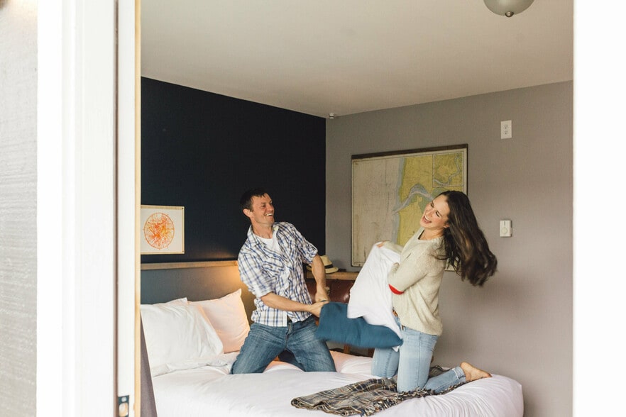 More Photos Of 147 Howerton Ave, Ilwaco Hotel For Sale