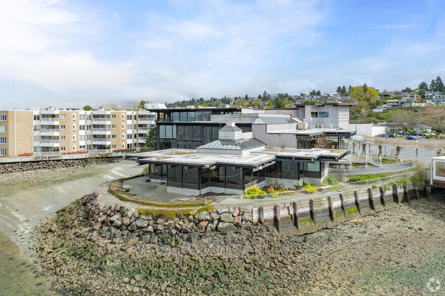 More Photos Of 6135 Seaview Ave NW, Seattle Restaurant For Lease