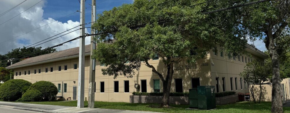 More Photos Of 7500 SW 87th Ave, Miami Medical For Lease