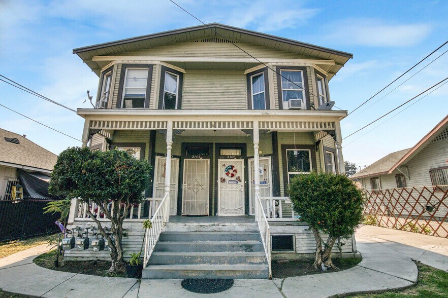 More Photos Of 2105 Keith St, Los Angeles Multifamily For Sale