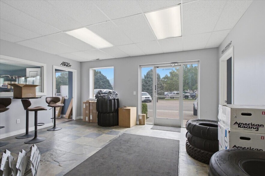 More Photos Of 14860 S Concord Park Dr, Bluffdale Light Distribution For Sale
