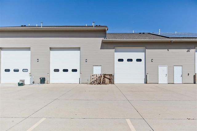 More Photos Of 580 Madison Ave, North Liberty Office For Lease