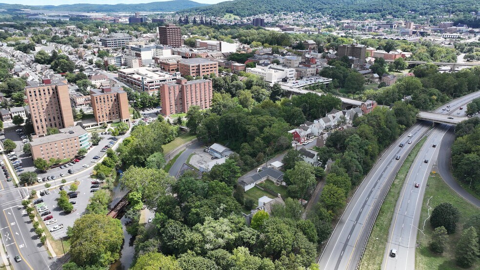 More Photos Of 719 Conestoga St, Bethlehem Warehouse For Lease