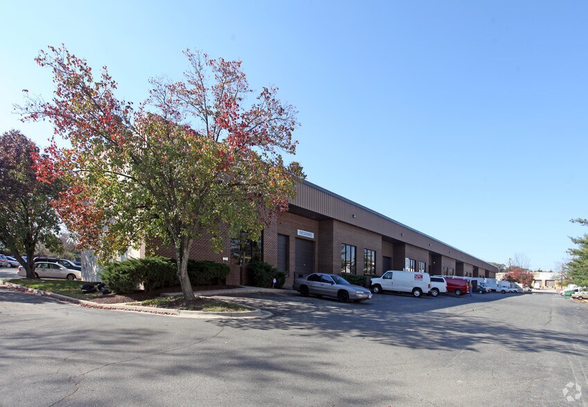 More Photos Of 10121-10165 Bacon Dr, Beltsville Warehouse For Lease