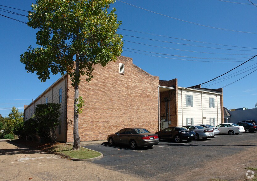 More Photos Of 1991 Lakeland Dr, Jackson Office For Sale