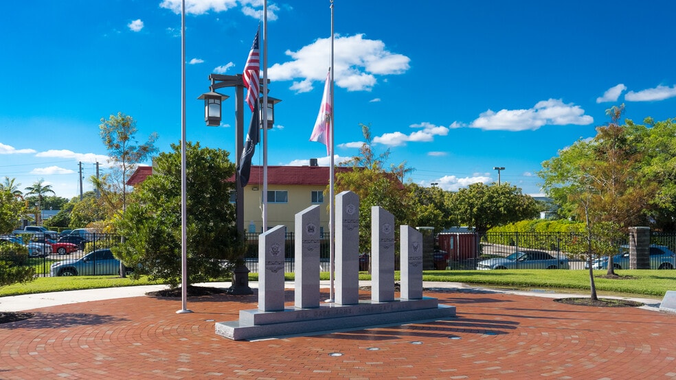 More Photos Of 155 SE 5th Ct, Deerfield Beach Apartments For Sale