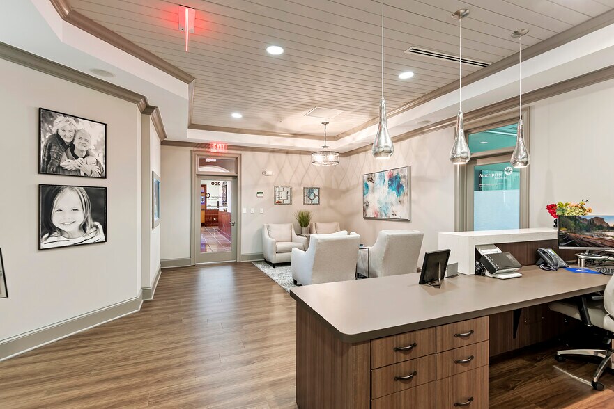 More Photos Of 1680 The Greens Way, Jacksonville Medical For Sale