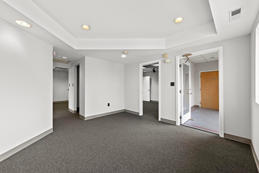 More Photos Of 675 Route 72 E, Manahawkin Office For Sale