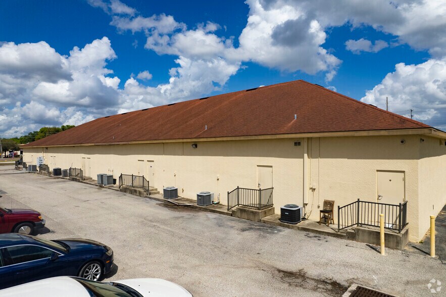 More Photos Of 2405 Ef Griffin Rd, Bartow Office For Lease