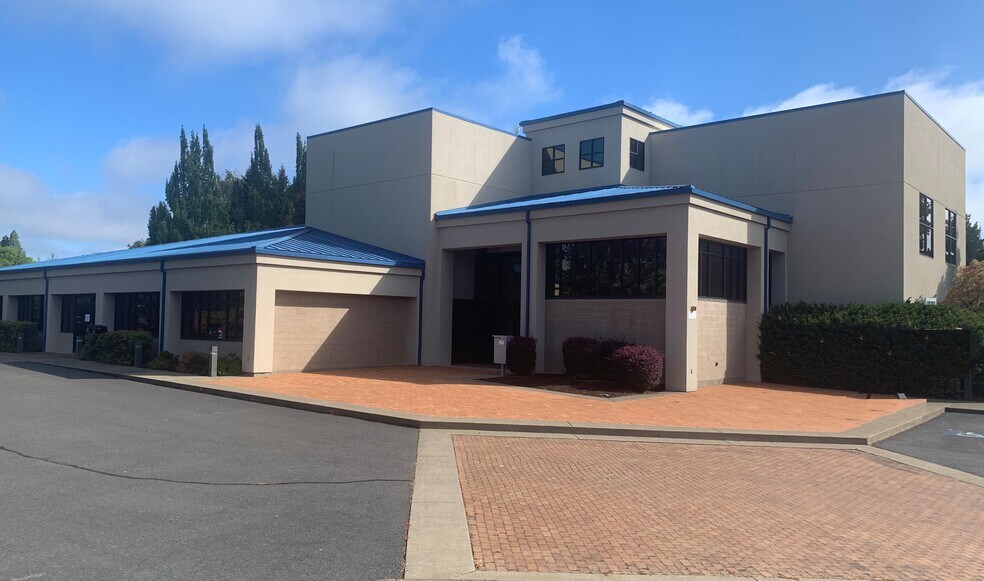 More Photos Of 4185 SW Research Way, Corvallis Office For Lease
