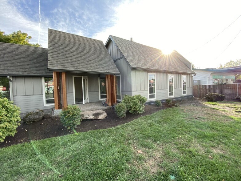 More Photos Of 8501 E Mill Plain Blvd, Vancouver Medical For Lease