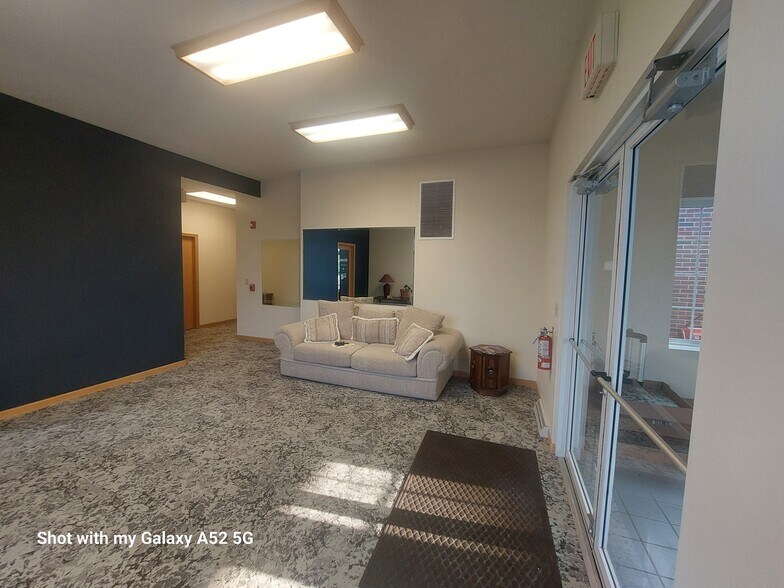 More Photos Of 1500 Merrill Ave, Wausau Office For Sale