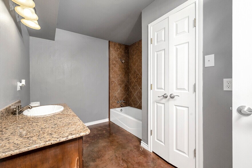 More Photos Of 610 County Road 2155, Klondike Land For Sale