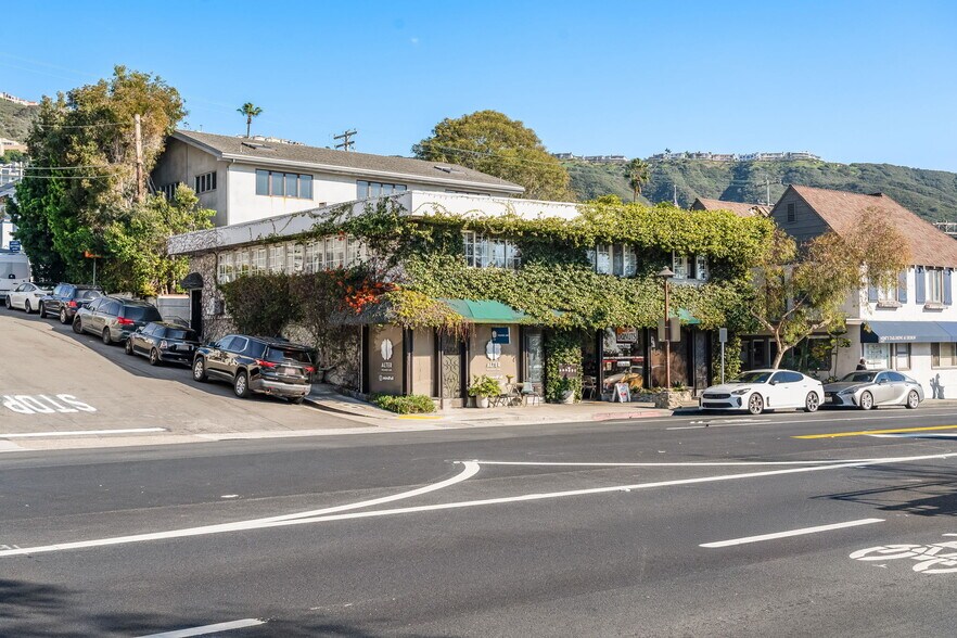 Primary Photo Of 31656-31662 S Coast Hwy, Laguna Beach Storefront Retail Office For Lease