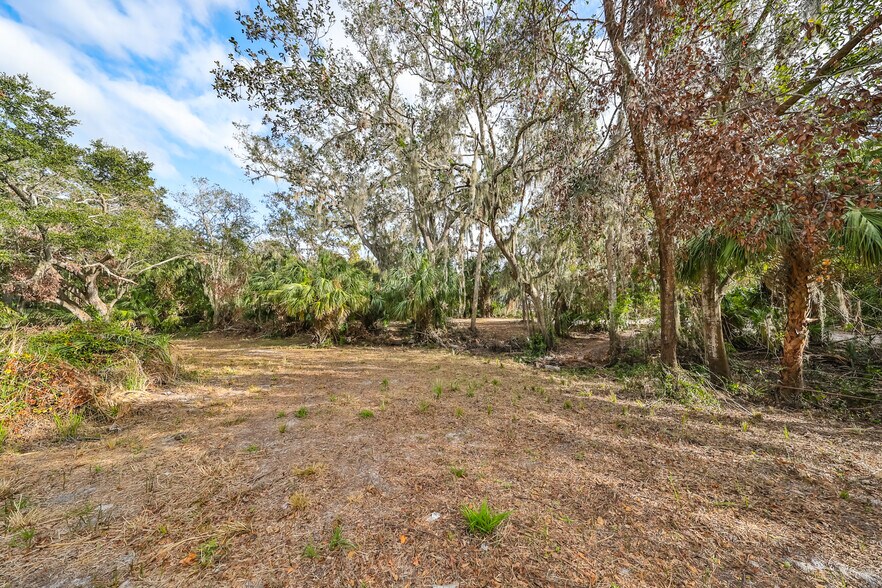 More Photos Of 8839 Richmond St, Gibsonton Land For Sale