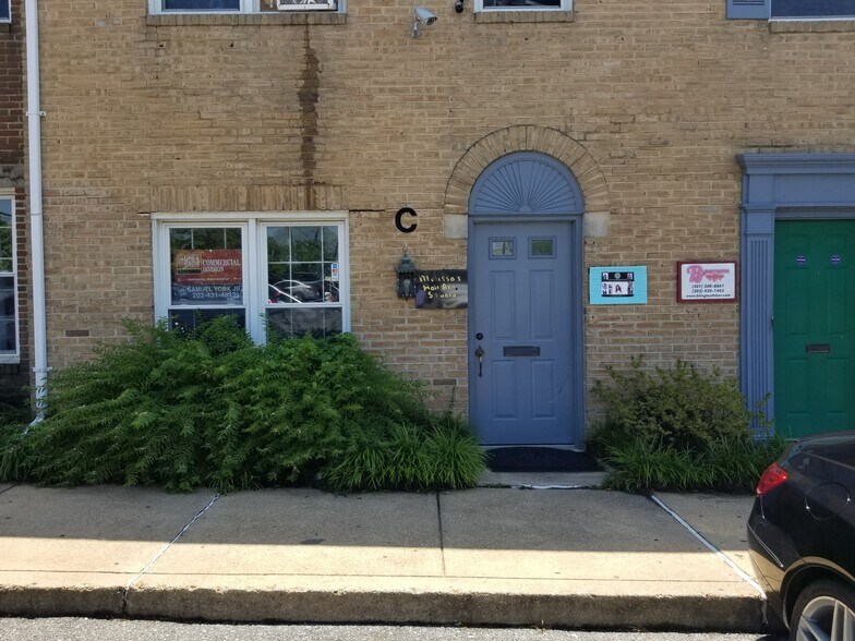 More Photos Of 4700 Stamp Rd, Marlow Heights General Retail For Lease