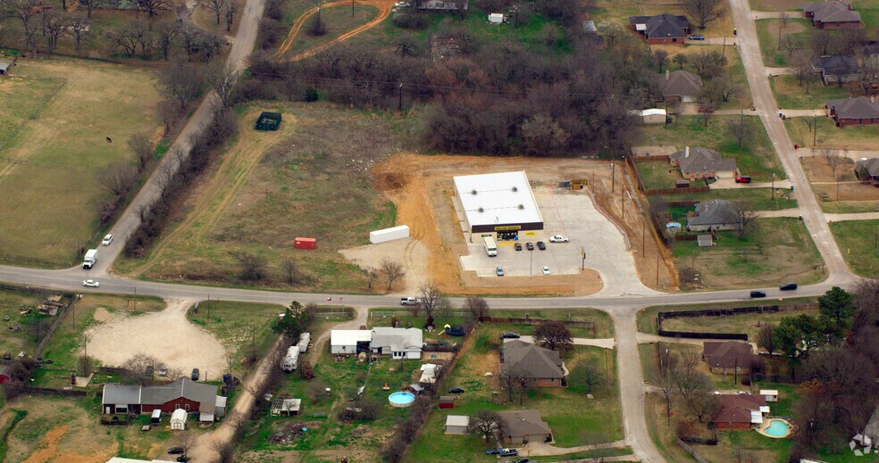 More Photos Of 2629 E Renfro St, Burleson Freestanding For Sale