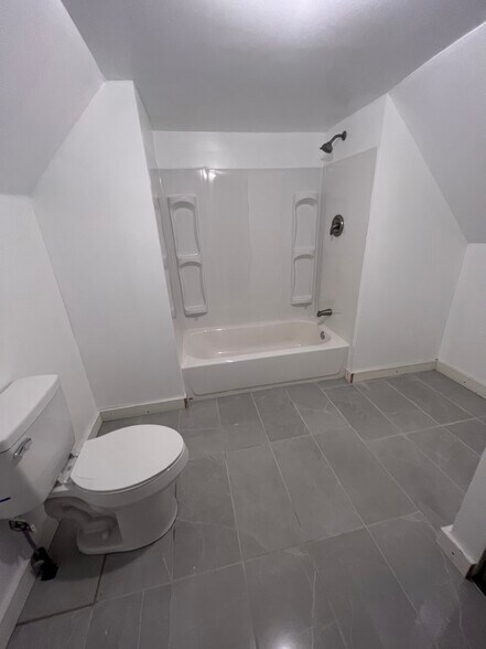 More Photos Of 169 N Grant St, Shamokin Apartments For Sale