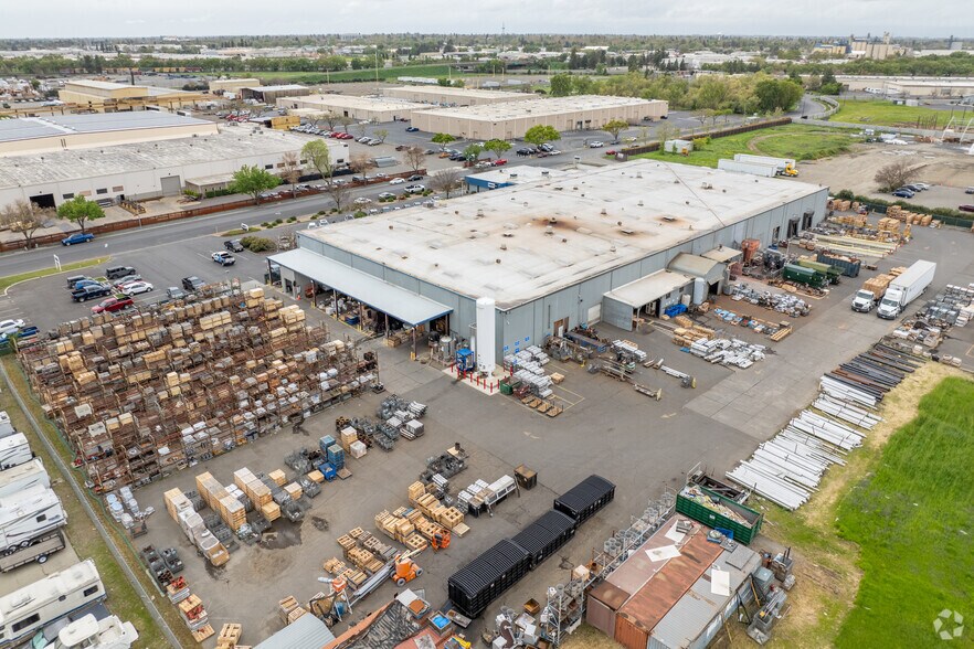 More Photos Of 1485 Tanforan Ave, Woodland Warehouse For Sale